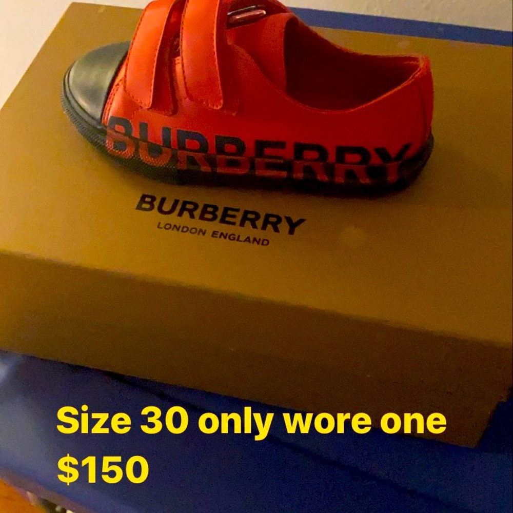 Burberry kids shoes